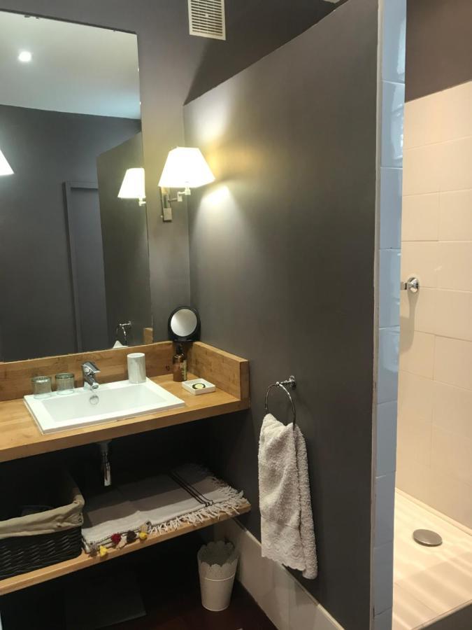 Les Chambres De L'Abbaye Marsiglia Esterno foto